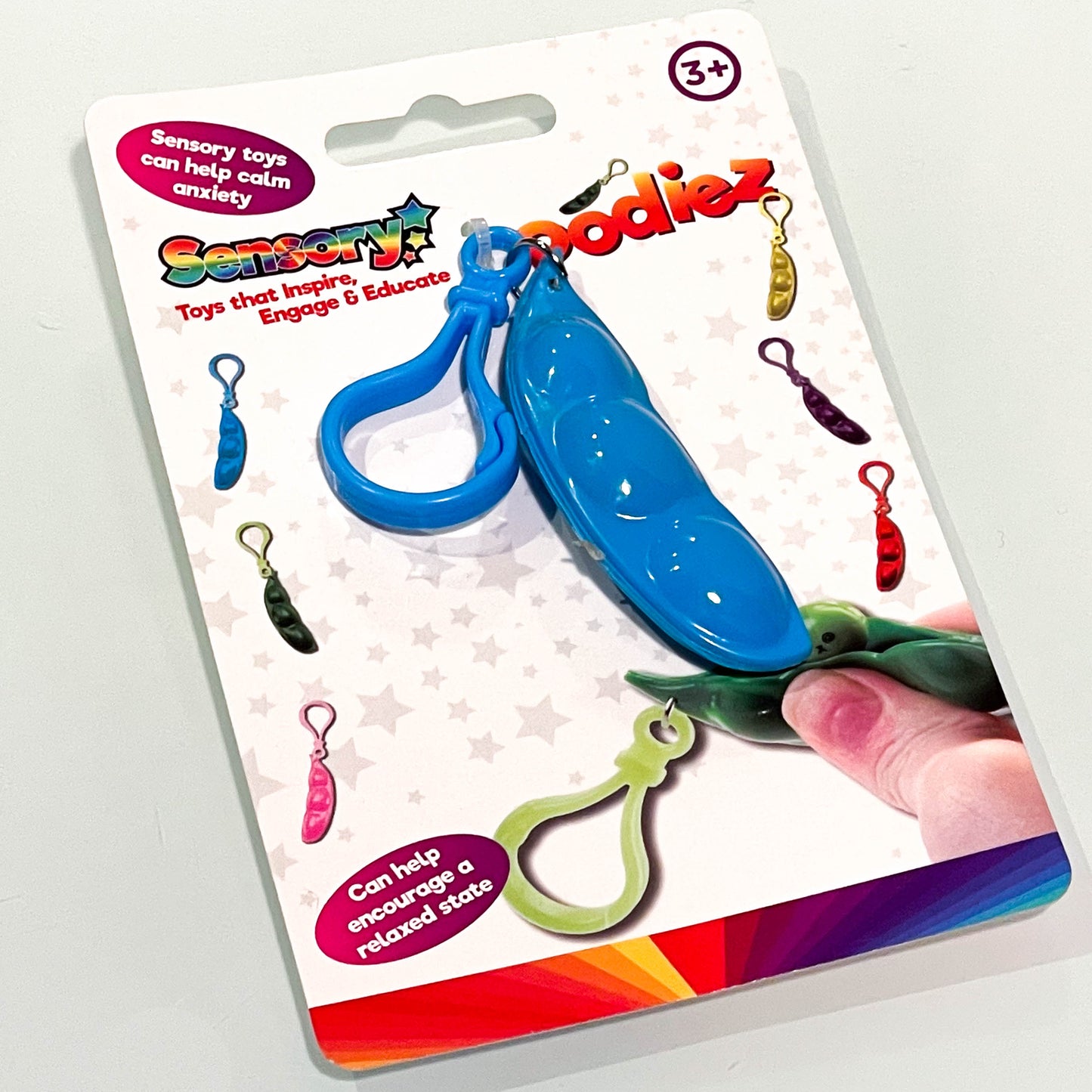 Pea pod squeezer