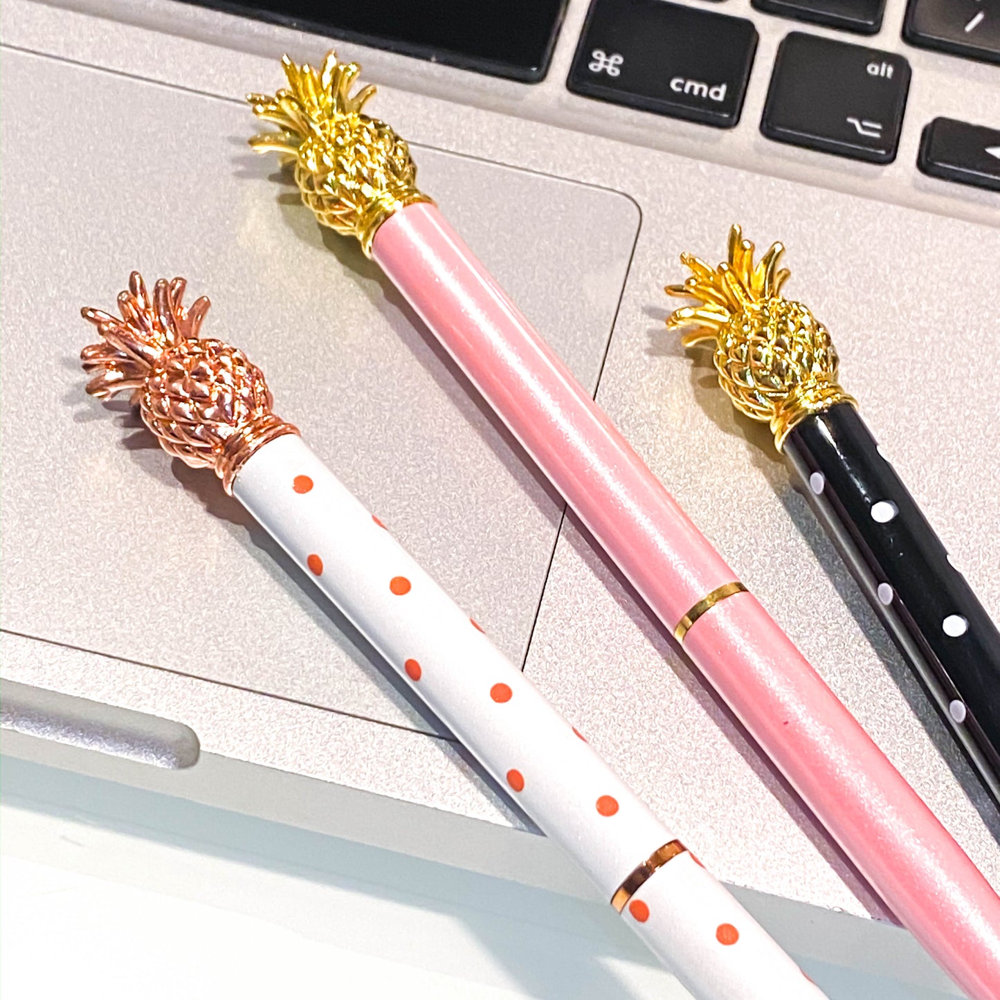 Stylish Pineapple Ballpoint Pen - Alpaca Bag