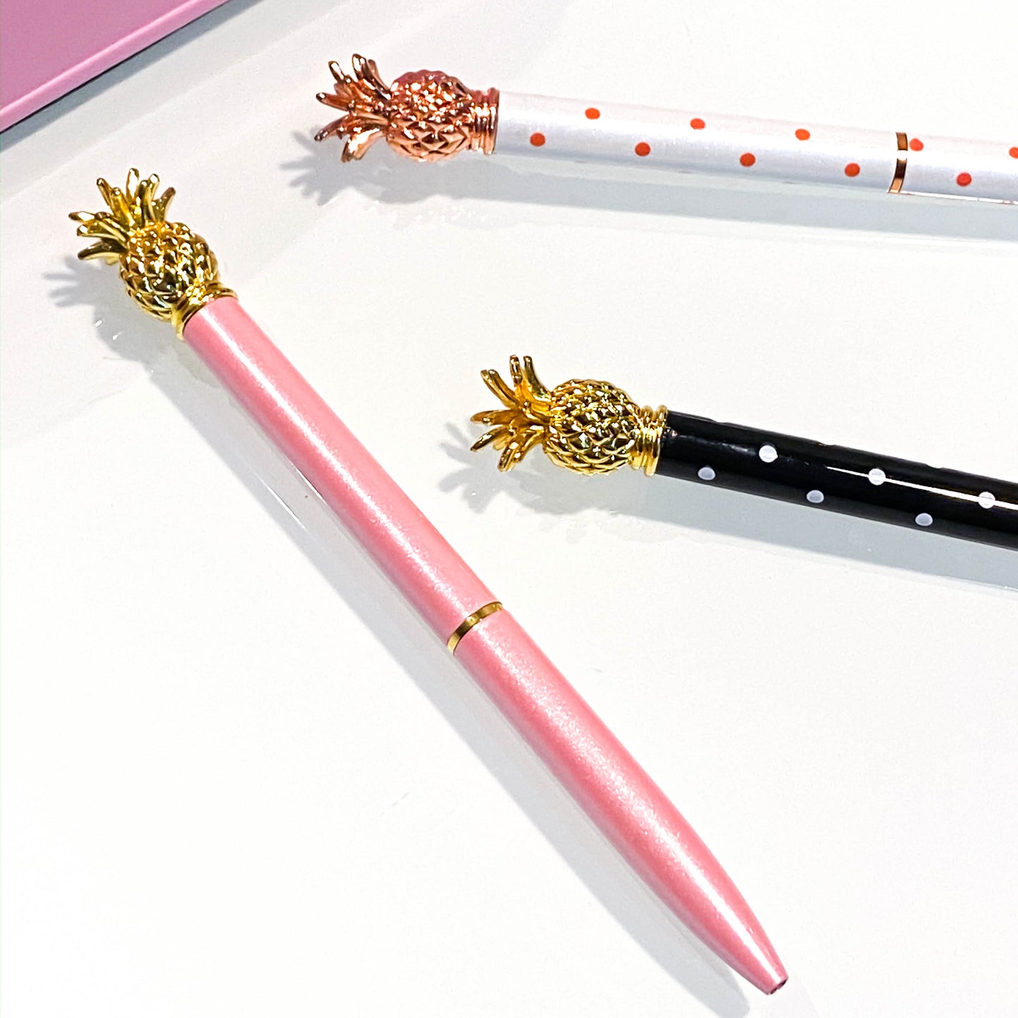 Stylish Pineapple Ballpoint Pen - Alpaca Bag