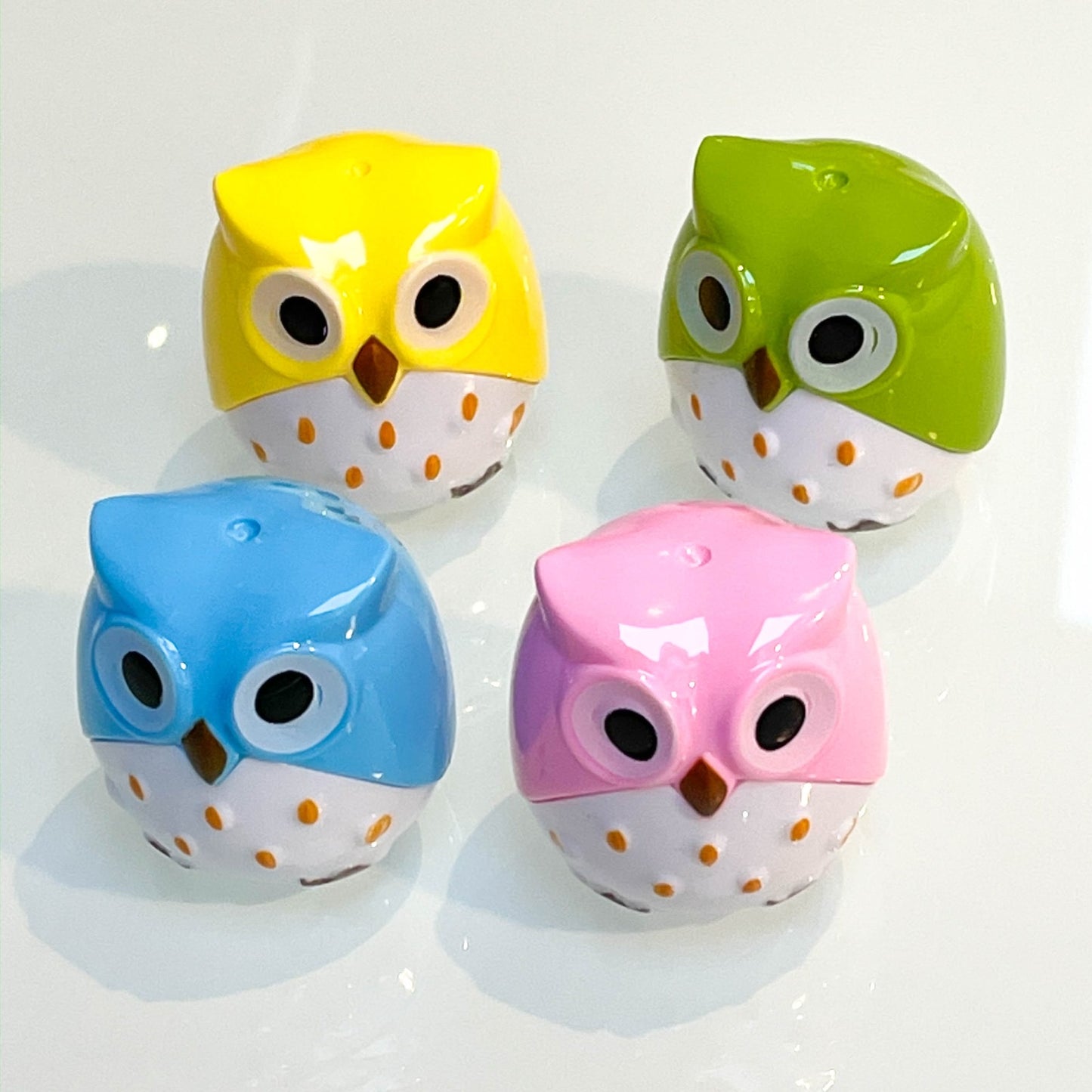 Novelty owl sharpener